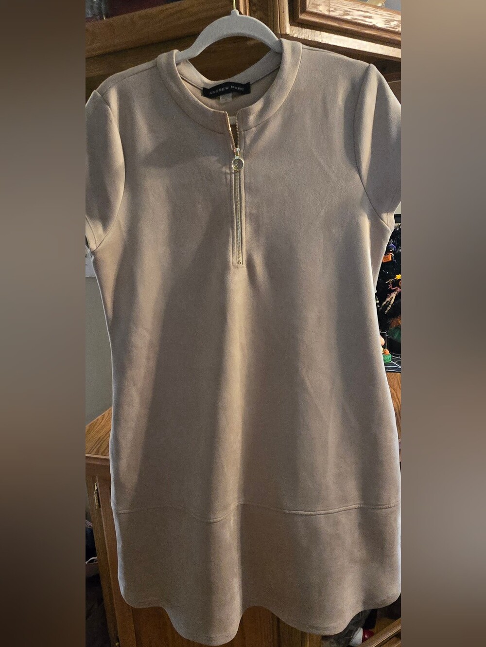 Andrew Marc Womens Short Sleeve Zip-Front Dress in Taupe